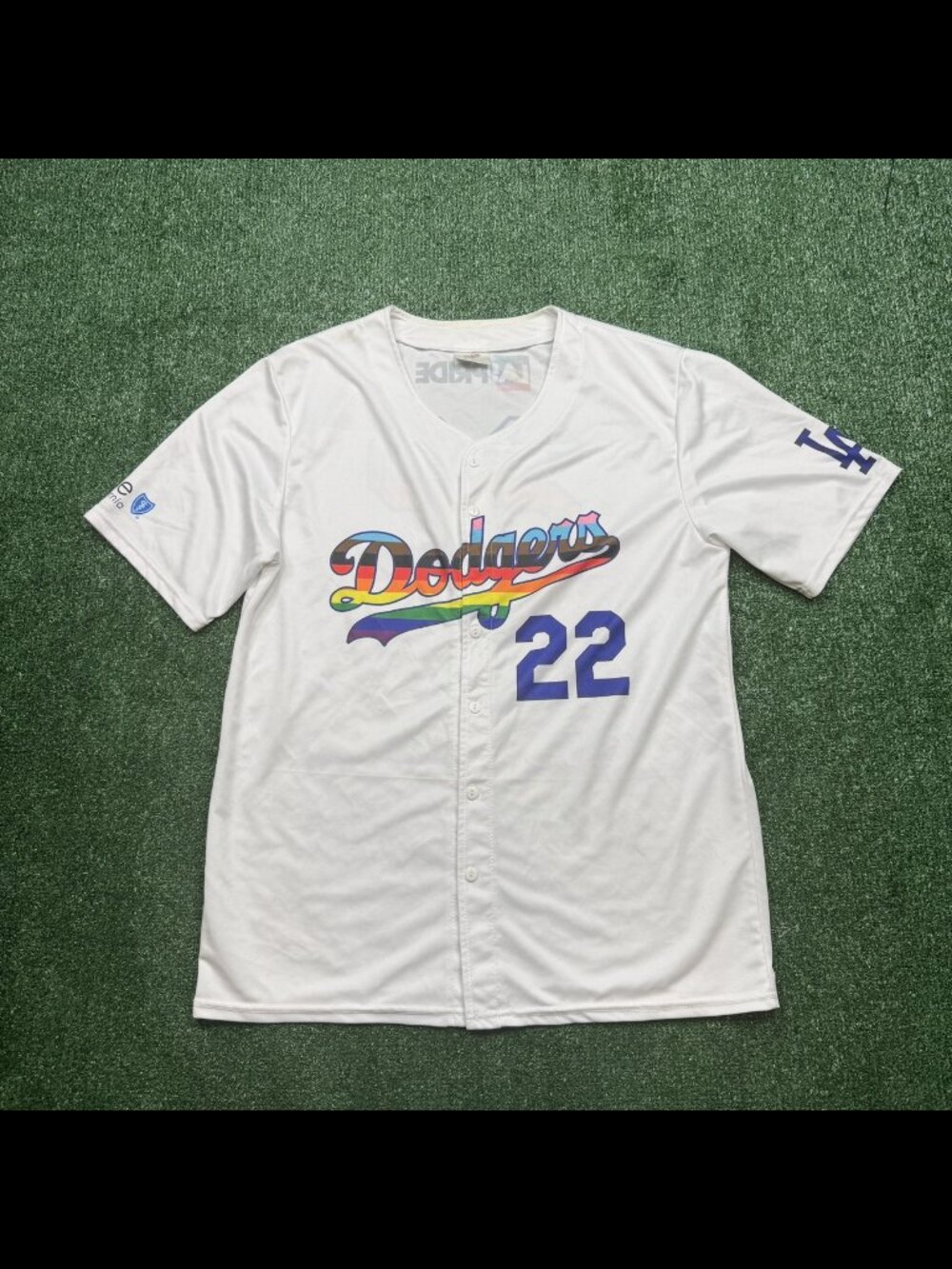 La Dodgers Baseball Jersey Mens Size XL White LA Pride Short Sleeve MLB
